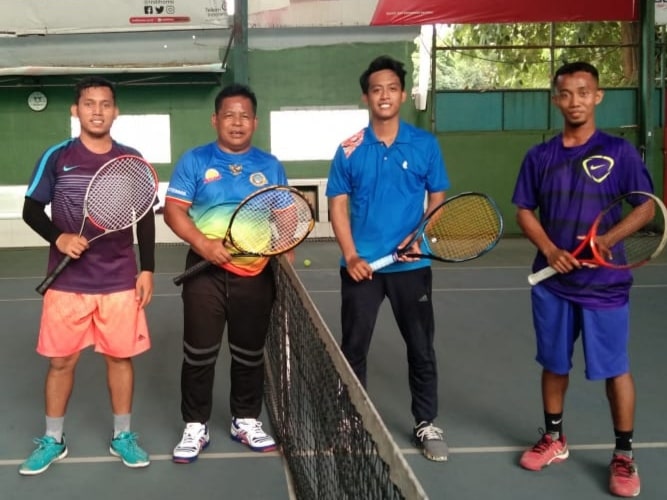Aminullah Ramaikan Tenis All Star Sumut Aceh