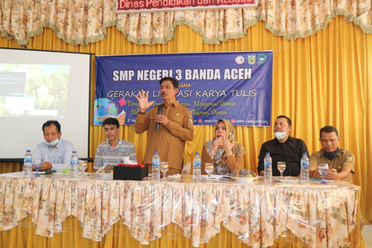 SMP Negeri 3 Banda Aceh Giatkan Gerakan Literasi Sekolah