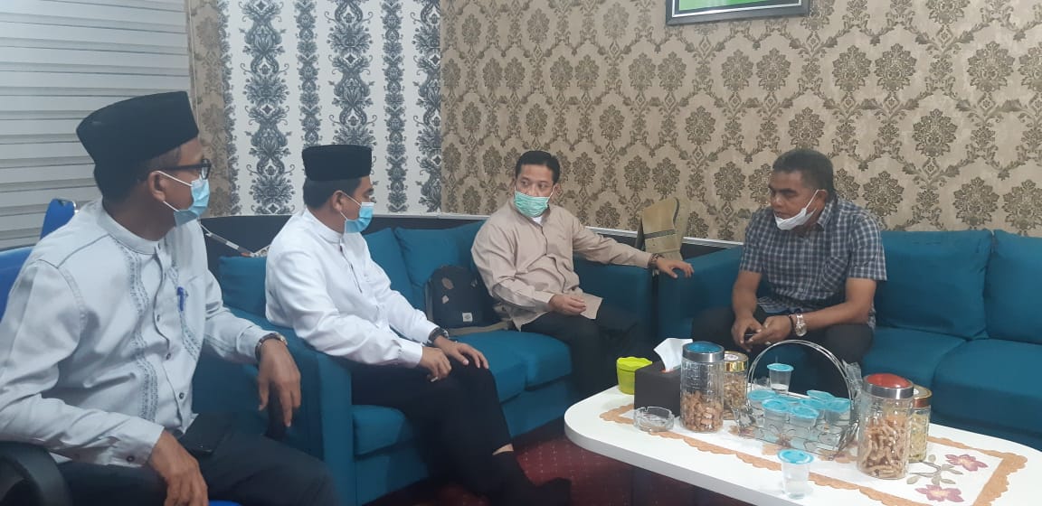 Sempat Terlantar, Dinsos Aceh Pulangkan Fitria Ningsi ke NTB