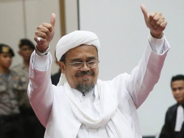 Habib Rizieq Dituntut 6 Tahun Penjara Kasus Swab Test