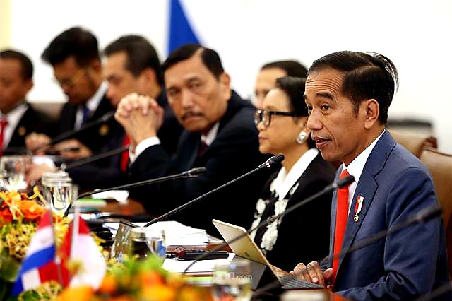 Pengamat Politik Saiful Anam: Pak Jokowi, 8 Menteri Ini Layak Diganti Nggak Becus Kerja