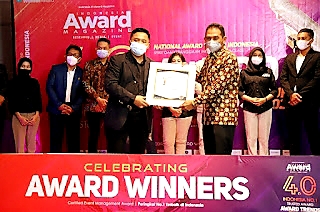 LUAR BIASA..!!! Bank Aceh Raih Penghargaan Indonesia Award Megazine