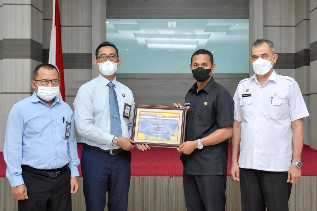 Wali Kota Sabang Kembali Menerima Penghargaan, Kali Ini Dari Menteri Keuangan RI
